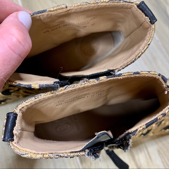 NEW Tory Burch Carlotta Ankle Booties Size 7 - Picture 6 of 8